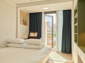 Terrace/patio - COMOCASA (Seoul)