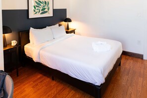 Apartment | 2 bedrooms - Sosuite 2BR Apt w W/d, Gym, On-site Restaurant (Philadelphia)