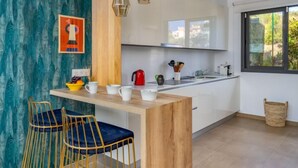 House, 4 Bedrooms, Terrace | Private kitchen - Global Manilva Heights Sea View 21090 (Manilva)