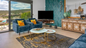 House, 4 Bedrooms, Terrace | Living area - Global Manilva Heights Sea View 21090 (Manilva)