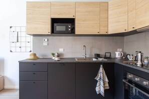 冰箱、烤箱、炉灶、洗碗机