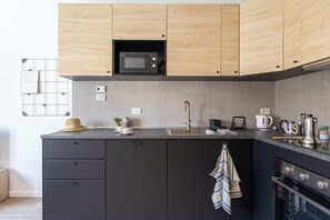 ماكينة لصنع القهوة/الشاي، غلّاية كهربائية