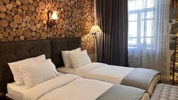 Classic Double Room | Free WiFi