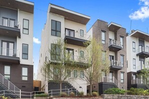 Exterior - New Upgrades! Rooftop Views for Days - Walk to Gulch & 1 Mile to Broadway (Nashville)