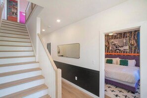 5 bedrooms, desk, iron/ironing board, free WiFi