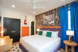 5 bedrooms, desk, iron/ironing board, free WiFi