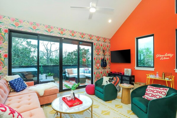 Smart TV y oficina 