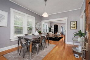 Dining - Private Cottage w Hot Tub & Fire Pit | 1.7 Miles to Downtown (Nashville)