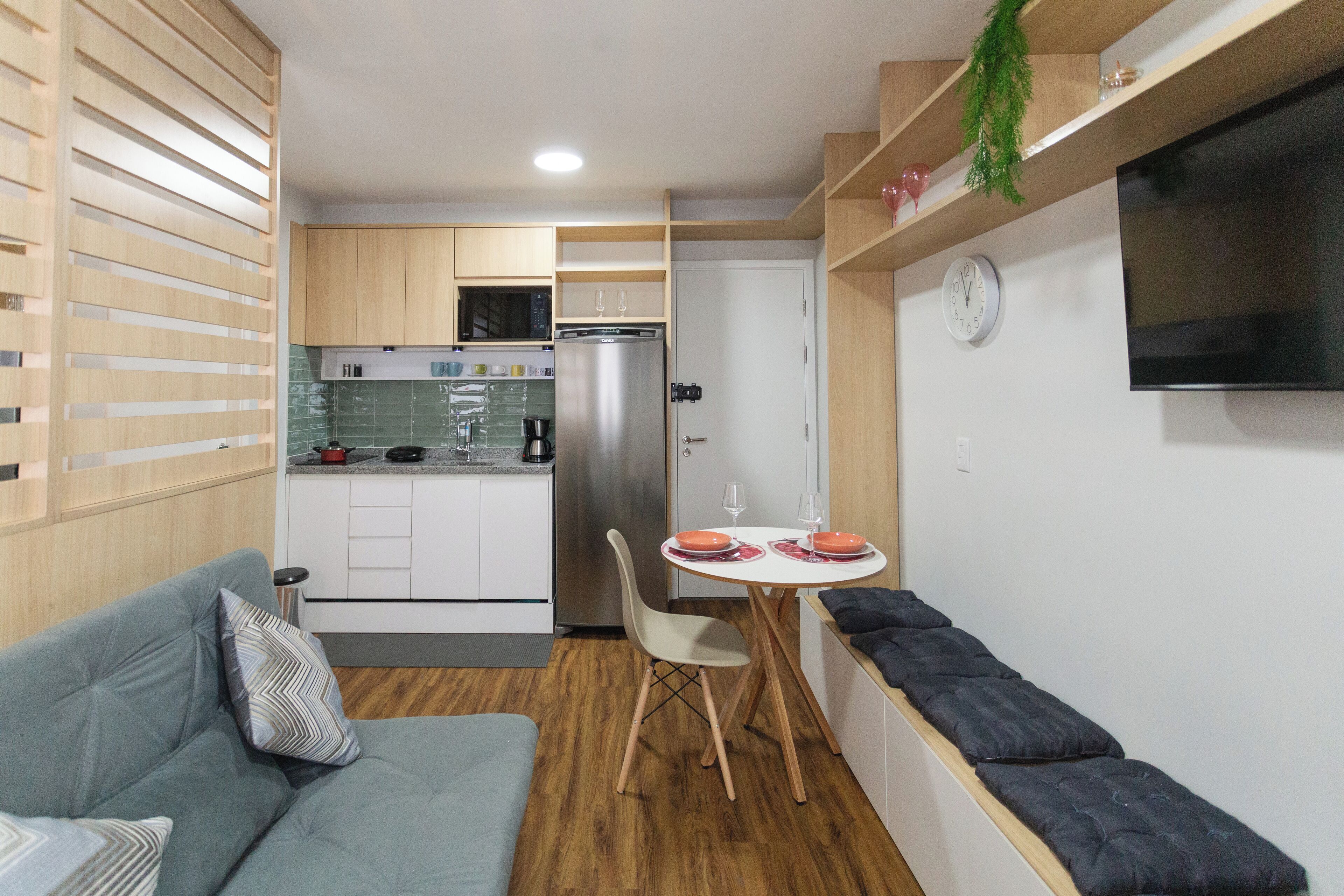 Apartment | Blackout drapes, iron/ironing board, free WiFi