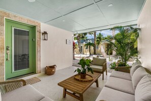 Terrace/patio - Royal Palm Retreat - 1123-25   “Siesta Key” (Sarasota)