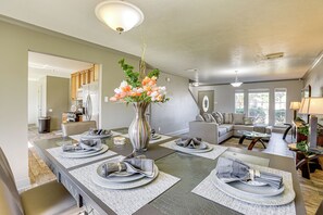 Interior - Houston Home 11 Mi to Hospitals: Nurses Welcome! (Houston)