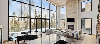 Modern Ski-in/out Home in Brian Head w/ Deck