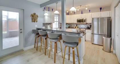 Lanai, Grill & Outdoor Pool: Melbourne Duplex!