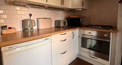 Cosy home in Otley, Yorkshire. Close to the Dales, Harrogate and Leeds.