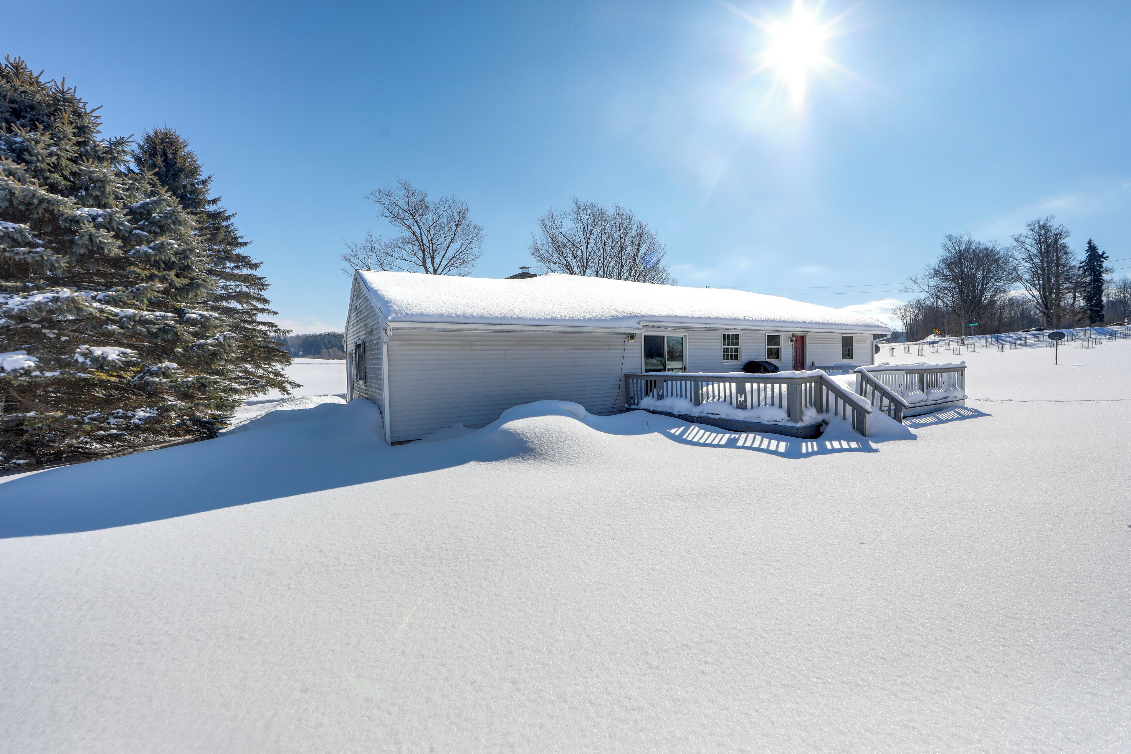 House (2 Bedrooms) | Interior