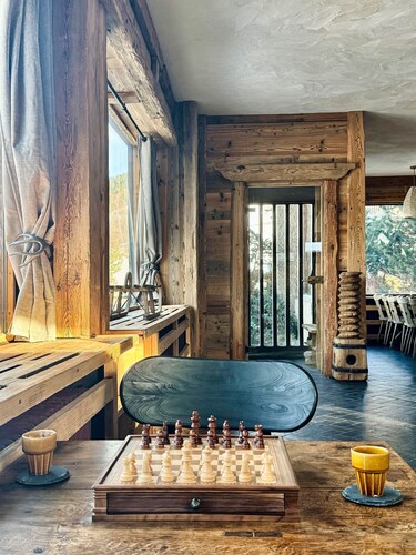 Arpian Valmorel - Chalet familial de 450m2 avec bain nordique et family room