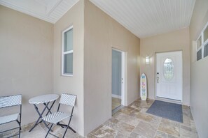 Apartment (0 Bedroom) | Interior - 5 Mi to Beaches: Melbourne Duplex w/ Heated Pool! (Melbourne)
