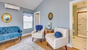 Cottage (1 Bedroom) | Interior