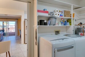 Apartemen (2 Bedrooms) | Interior