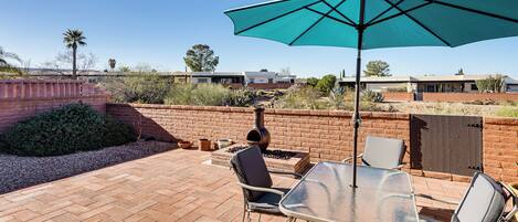 Apartment (2 Bedrooms) | Front of property