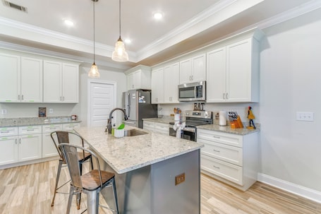 House (2 Bedrooms) | Interior