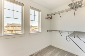 アパートメント (3 Bedrooms) | 内装