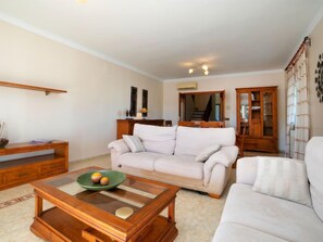 Villa, Multiple Bedrooms, Terrace | Living area - Global Mediterrane - By Global Rental Holidays 21203 (Calpe)