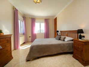 Villa, Multiple Bedrooms, Terrace - Global Mediterrane - By Global Rental Holidays 21203 (Calpe)