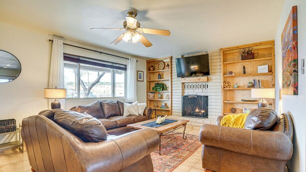 House (3 Bedrooms) | Front of property - Patio & Mtn Views: Wickenburg 'trail Head House' (Wickenburg)