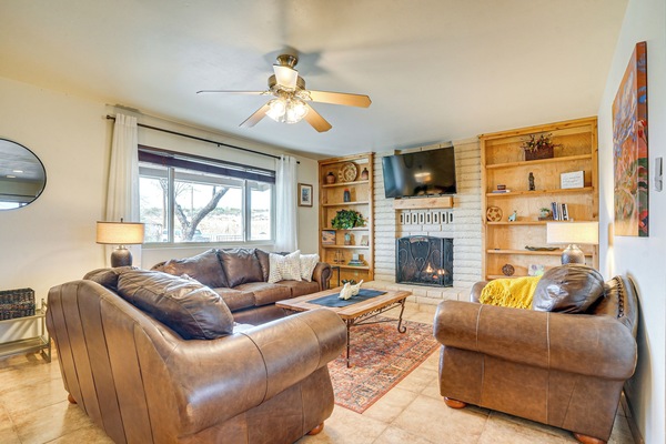 House (3 Bedrooms) | Front of property