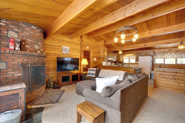 House (6 Bedrooms) | Interior