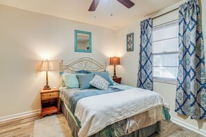 House (3 Bedrooms) | Interior - 'Louisiana Roots' Home 3 Mi to Dtwn West Monroe! (West Monroe)