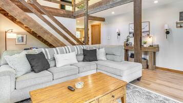 Nhà (3 Bedrooms) | Nội thất