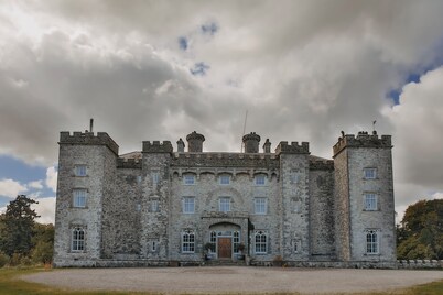 Live like royalty, a once in a lifetime stay at Slane Castle!