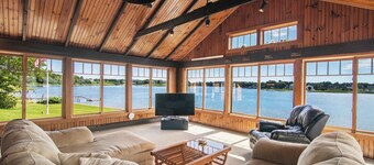 Stunning Waterfront Home!