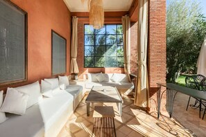 Villa | 9 bedrooms, Internet - Villa Layyine Avec Personnel spa Sports (Marrakech)