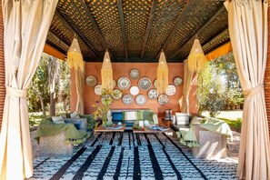 Villa | 9 dormitorios y Internet