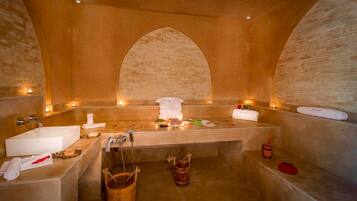 Villa | 9 bedrooms, Internet