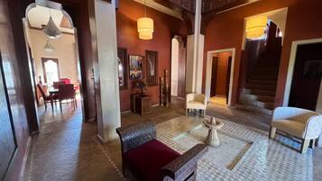 Villa | 9 bedrooms, Internet