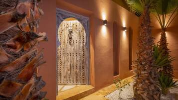 Villa | 9 bedrooms, Internet