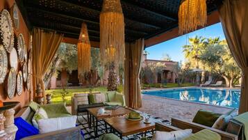 Villa | 9 bedrooms, Internet