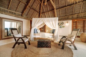 Villa, aan het strand | Een minibar, gratis wifi, beddengoed