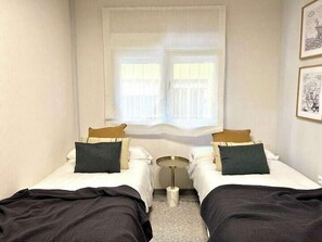 3 habitaciones, espacio para trabajar con laptop y wifi gratis 