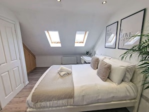 3 chambres, bureau, fer et planche à repasser, Wi-Fi
