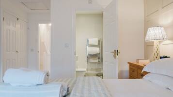 3 slaapkamers, een strijkplank/strijkijzer, gratis wifi