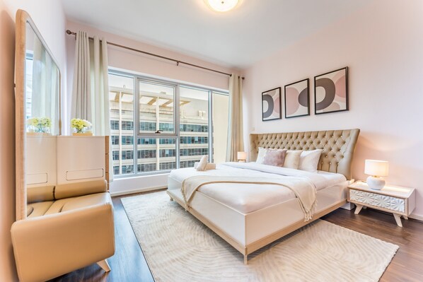 1 bedroom, in-room safe, iron/ironing board, free WiFi