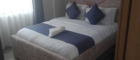 2 Schlafzimmer, Bügeleisen/Bügelbrett, WLAN, Bettwäsche