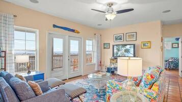 Televisión y oficina