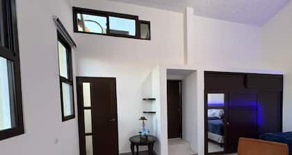 Charming and coozy 1-bedroom apartment in marvelous Estanzuela with WiFi 6, AC