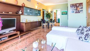 House, 4 Bedrooms, Terrace | Interior - Global Mila i Fontanals 27080 (Roses)